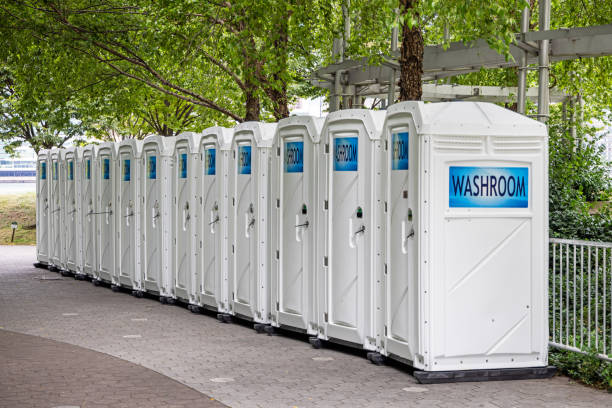 Best Best portable toilet rental  in Pinellas Park, FL